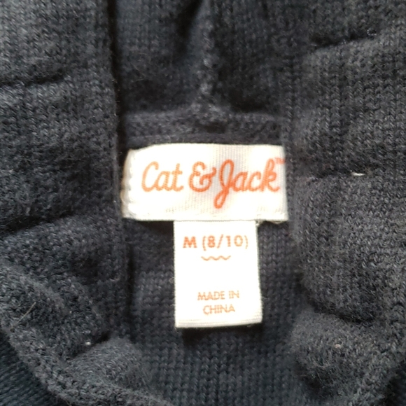 size 8 sweaters and t-shirt - Picture 2 of 3